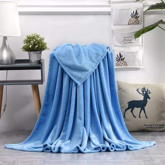 VALENTINE SPECIAL OFFER!!!. Throw Fleece Blanket. Size 6*6 Tender Light weight Extra Soft  Solid Color Blanket for all seasons Flannel Fleece Throw Blanket  100% Polyester |Bed Sofa Couch Fleece throw Blanket
