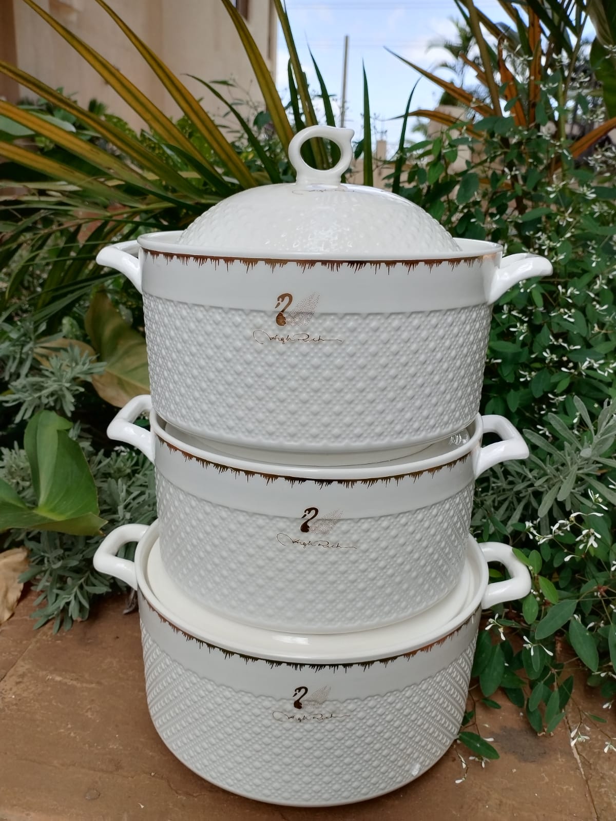 3pc ceremic soup pot big. Hotpot Stainless Steel insulated casserole Hot Pot Sephora SET OF 3PC