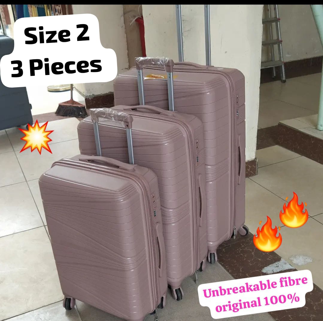 (EXPERIENCE QUALITY) Fashion 3 In 1 PVC Traveling Suitcase..High quality PVC stylish suitcase360° with 4 wheels
Durable and reliable 
Large and spacious enough for your belongings and your family
Mode