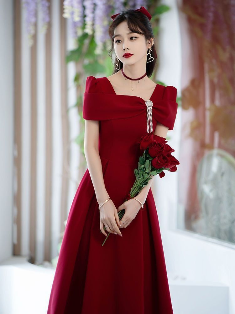 2024 Summer Wedding Toast Bride Engagement Wine Red Dress French High-end Evening Dress Fashion Fringe Dinner Dress Three-dimensional Cutting Technology Diamond Elements Elegant Style