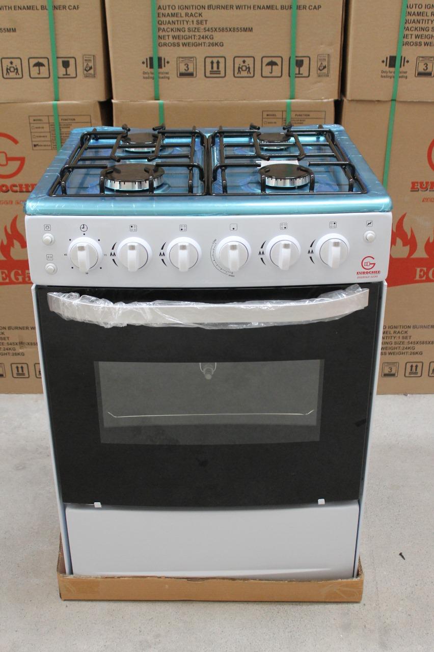 GAS COOKER. Eurochef 4 Gas Cooker  size 60 by 65 with GAS OVEN . VERY STRONG GLASS LID With GRILL And TIMER