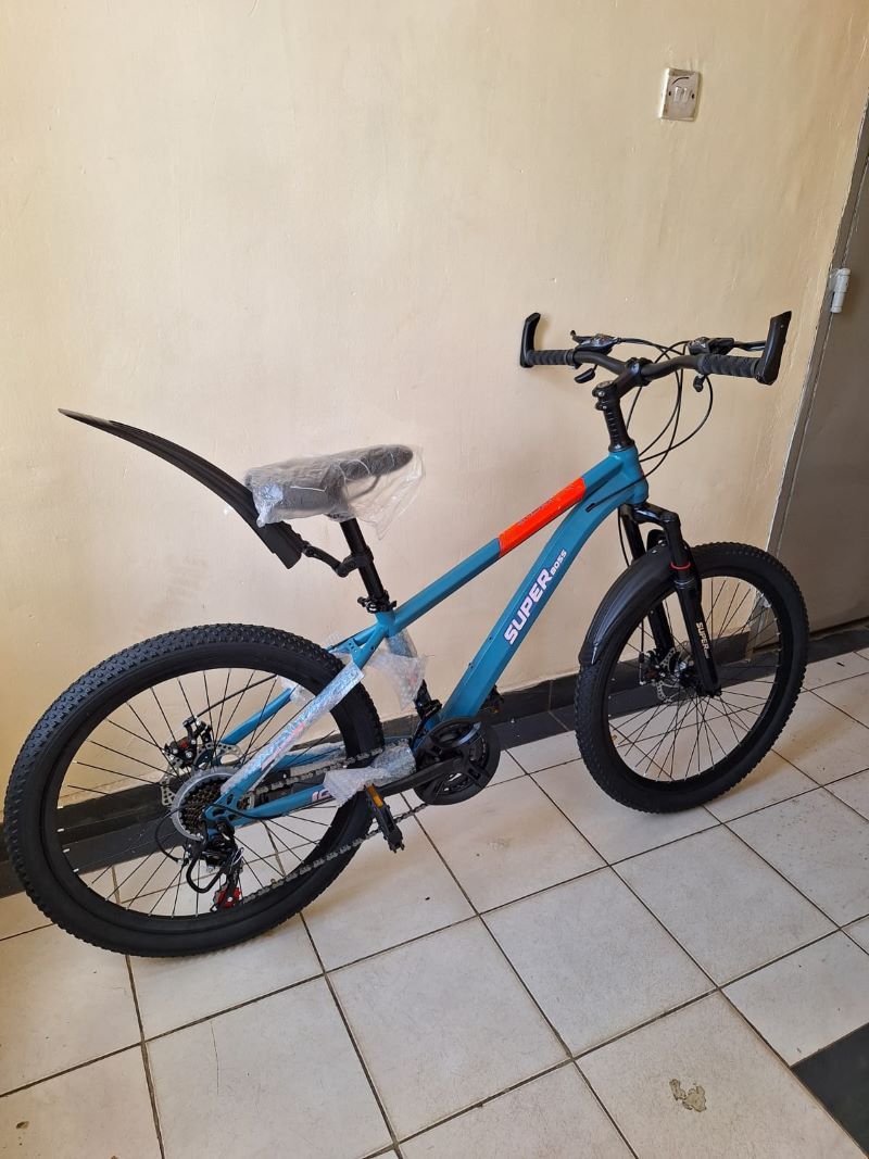 Quality Premium Size 24 Bicycle Suitable for age 8-12yrs