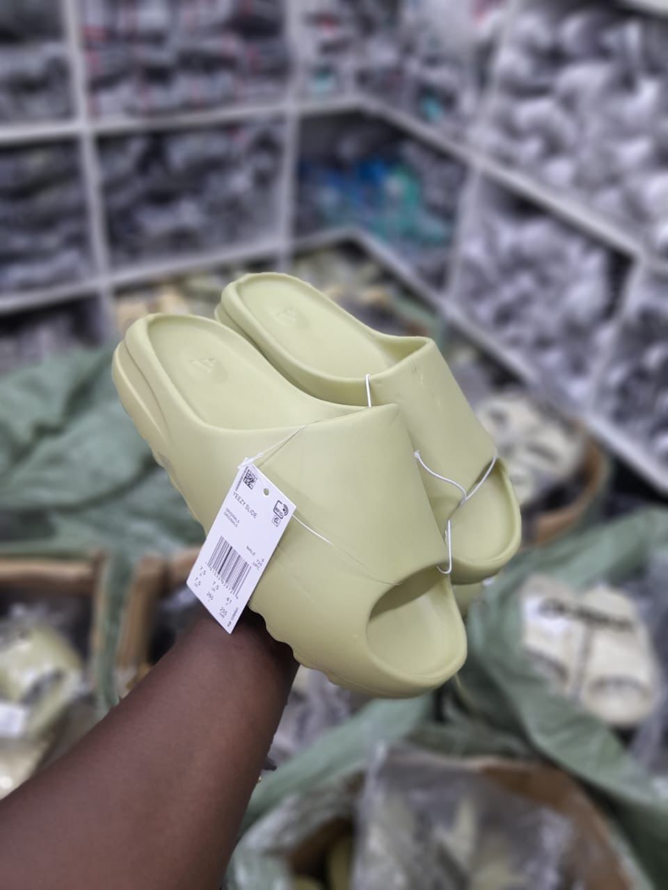 High Quality Design Comfortable Men's Yeezy Slides Fashion Sandals