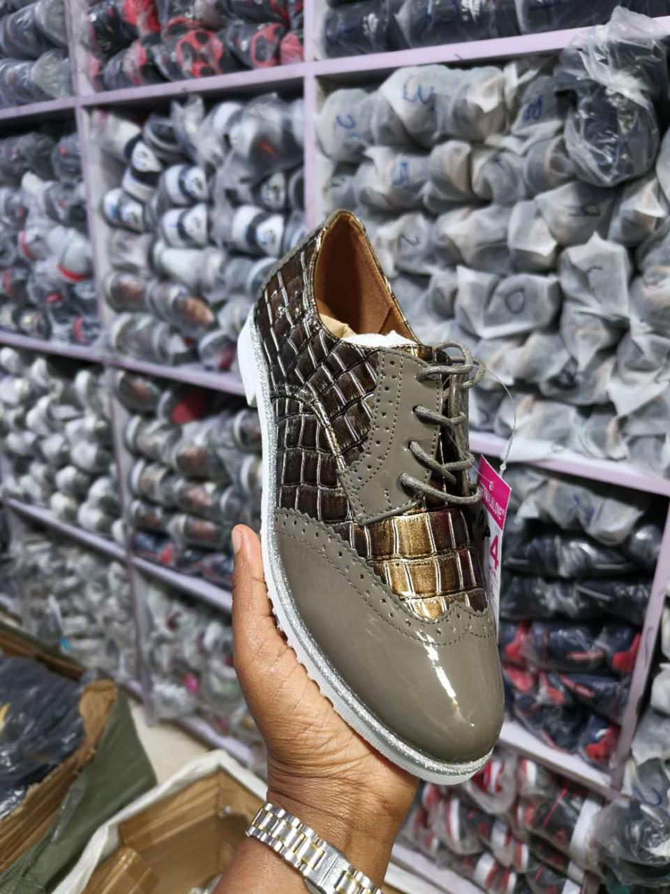 Fashion Ladies Boyfriend Broques