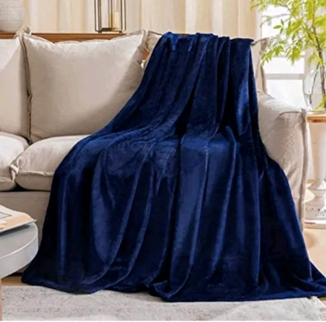 Warm Fleece Throw Blankets Size: 6*6