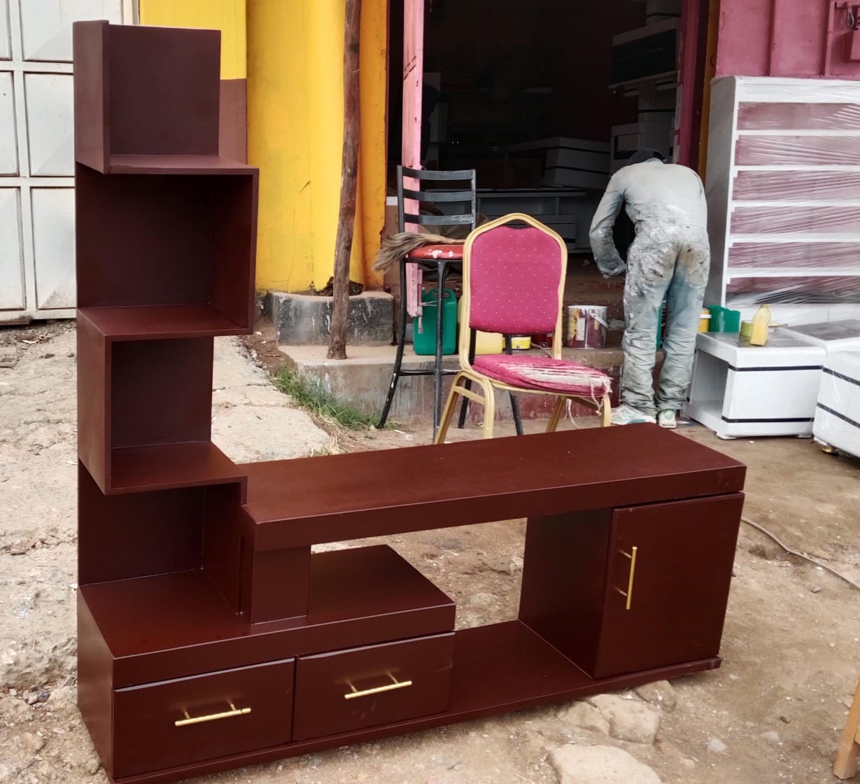 Classy Venezuela set TV Stand with a decor stand