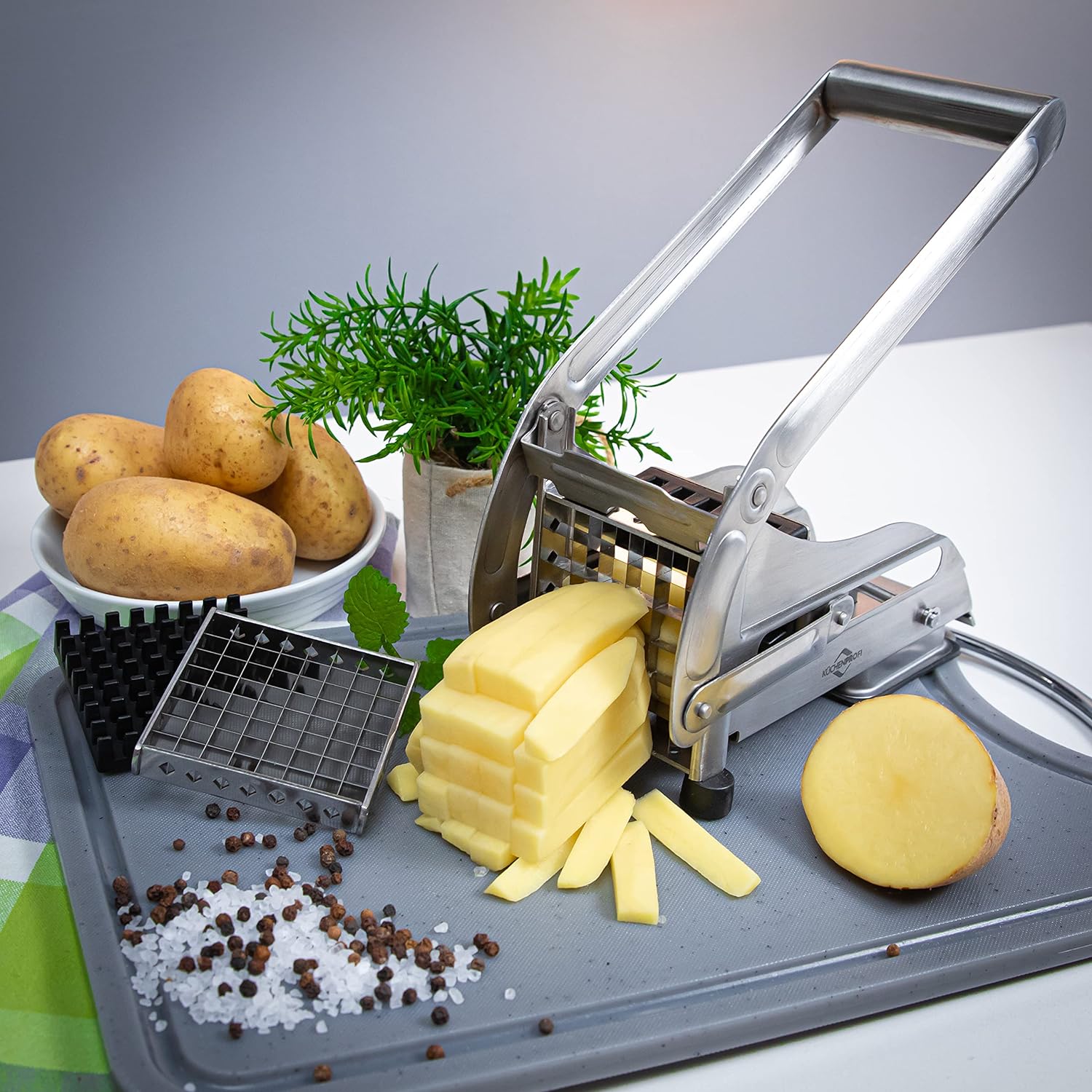Chip cutter, kitchen professional, vegetable cutter, easy to clean potato cutter with blade, non-slip vegetable chips cutter, perfect for potatoes, carrots, home and commercial