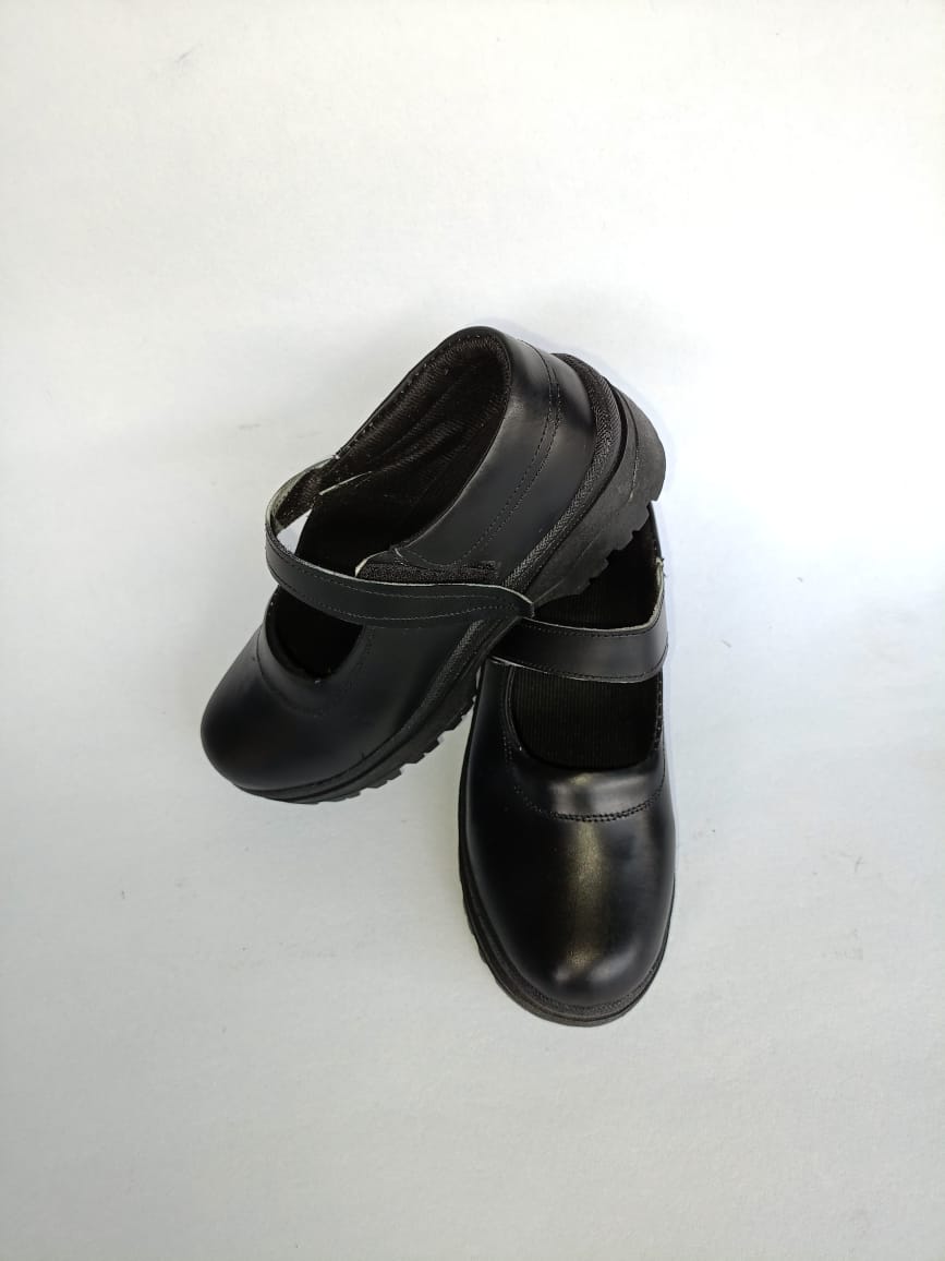 New Arrival Children Girls Black Back to School Pure Genuine Leather shoes,with an easy adjustable strap fastening,comfortable and chic, available in all sizes