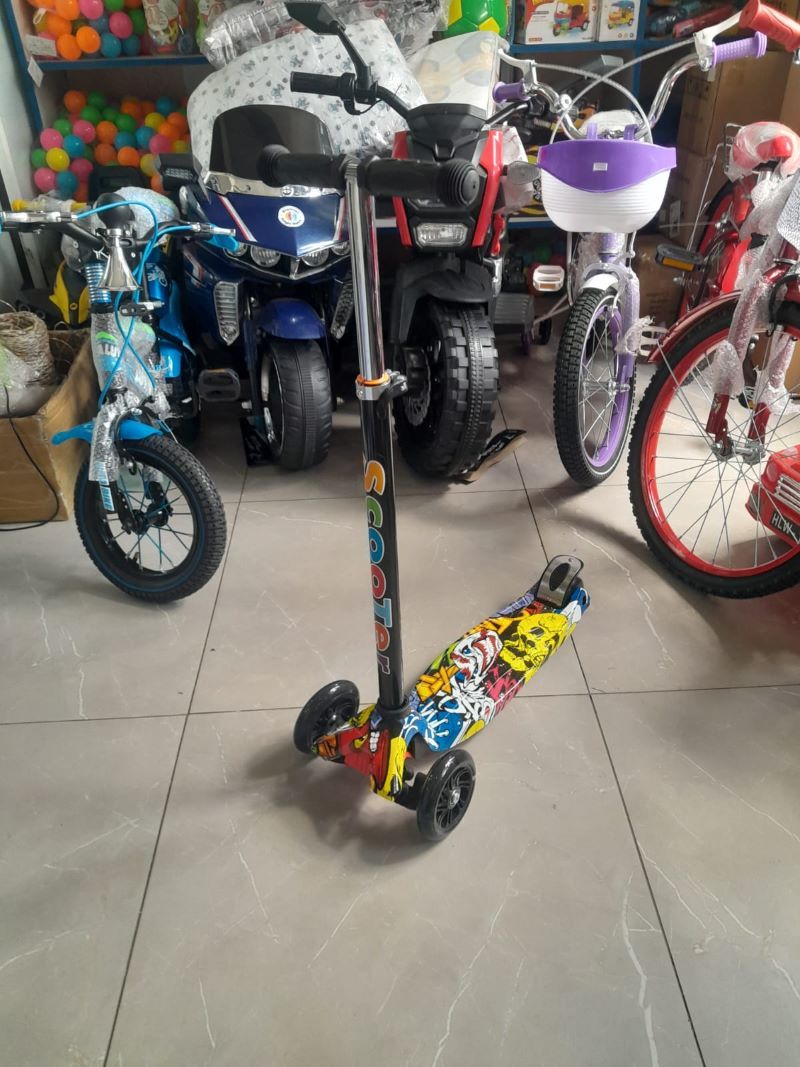 RESTOCKED Custom Kid Toy Bike 3 Wheels Kids Foot Kick Portable Scooter for KIDS 3 - 6 Years