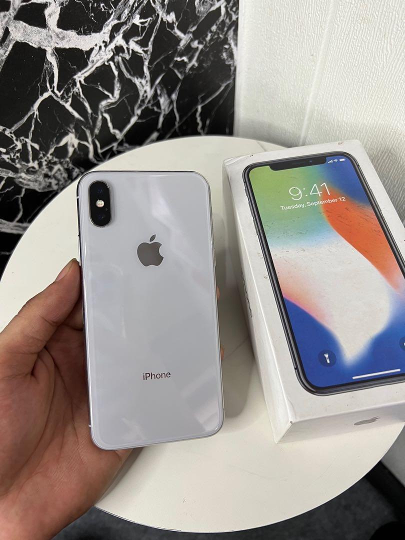 BRAND NEW SEALED IPHONE X 64GB AND 256GB WHITE/BLACK DISPLAY SIZE 5.8 INCH DUAL CAMERA 12MP + 12MP IOS 17 WITH 12 MONTHS WARRANTY