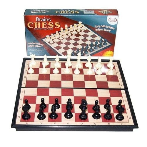 Chess Bag Magnetic Chess Board - Foldable.Chess set Made of durable HIPS plastic with Fine texture, gives you smooth hand-feel while lightweight and portable; well-crafted chess pieces make it much mo