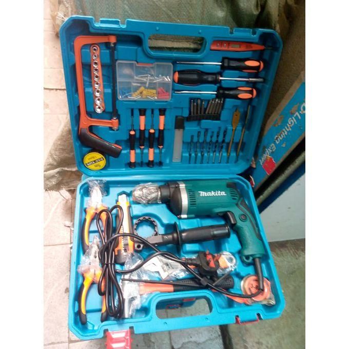 MAKITA COMPLETE 117 TOOLSET  WITH APOWERFUL DRILL