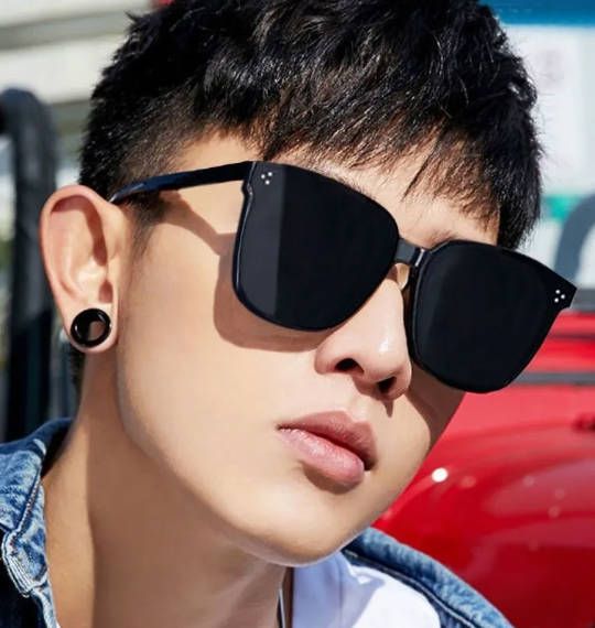 Male and female sunglasses internet celebrity personality handsome glasses boy