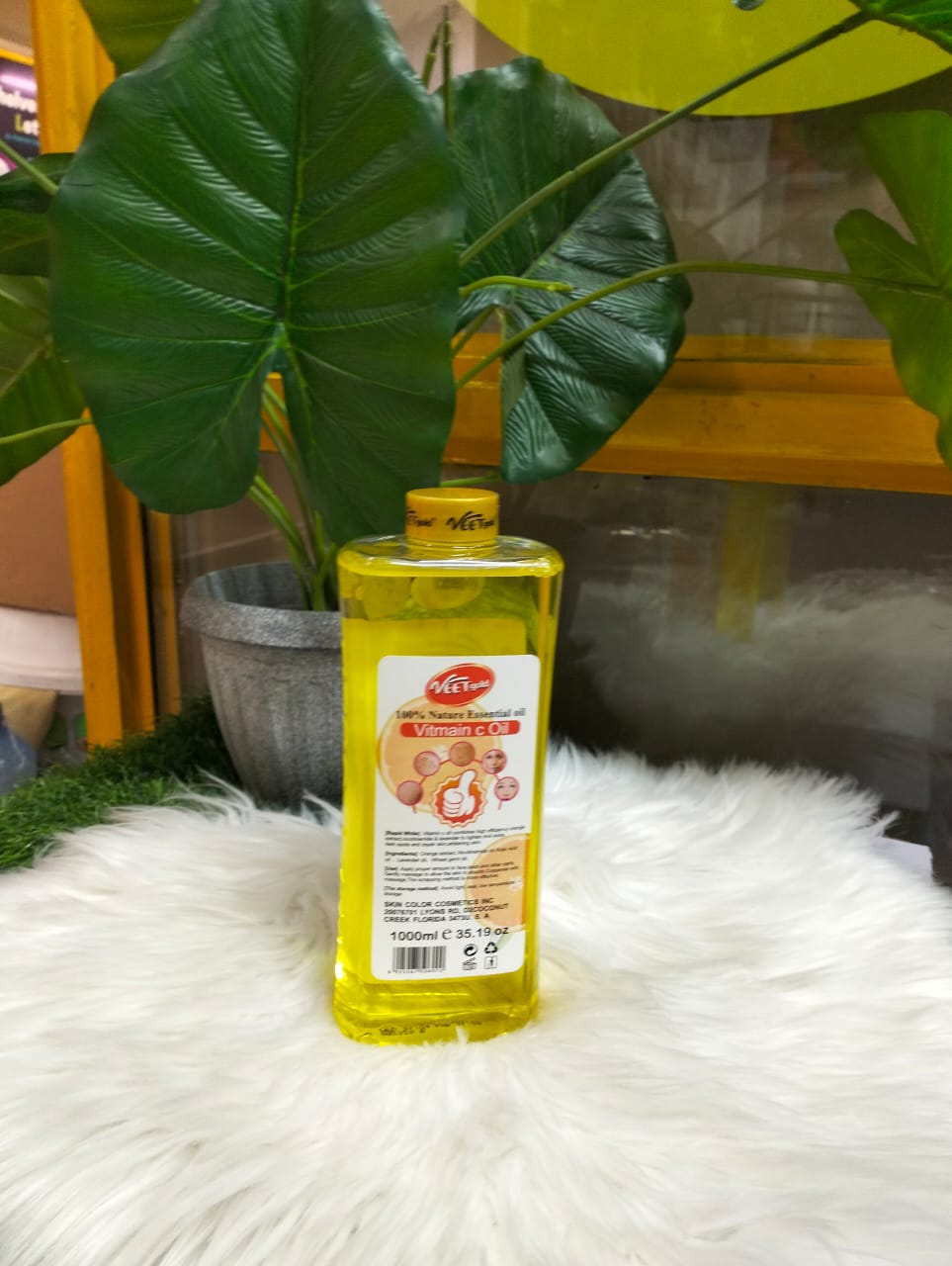 Veet Gold Vitamin C Body Corrector Oil  Whitening and Glowing, Face and Body Oil 1000ml