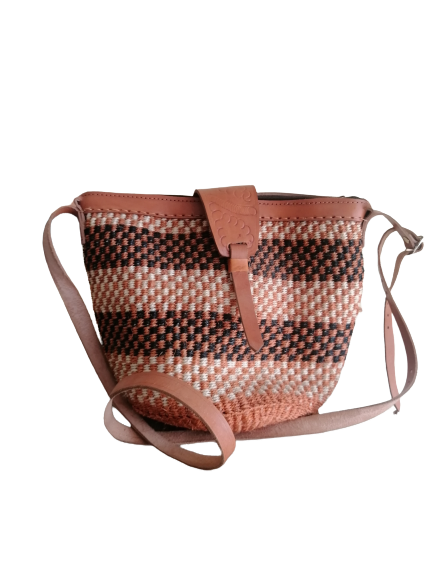 African Kiondo Handbag Trendy Fashionable Elegant Sisal Bags for Ladies & Women for All occasions