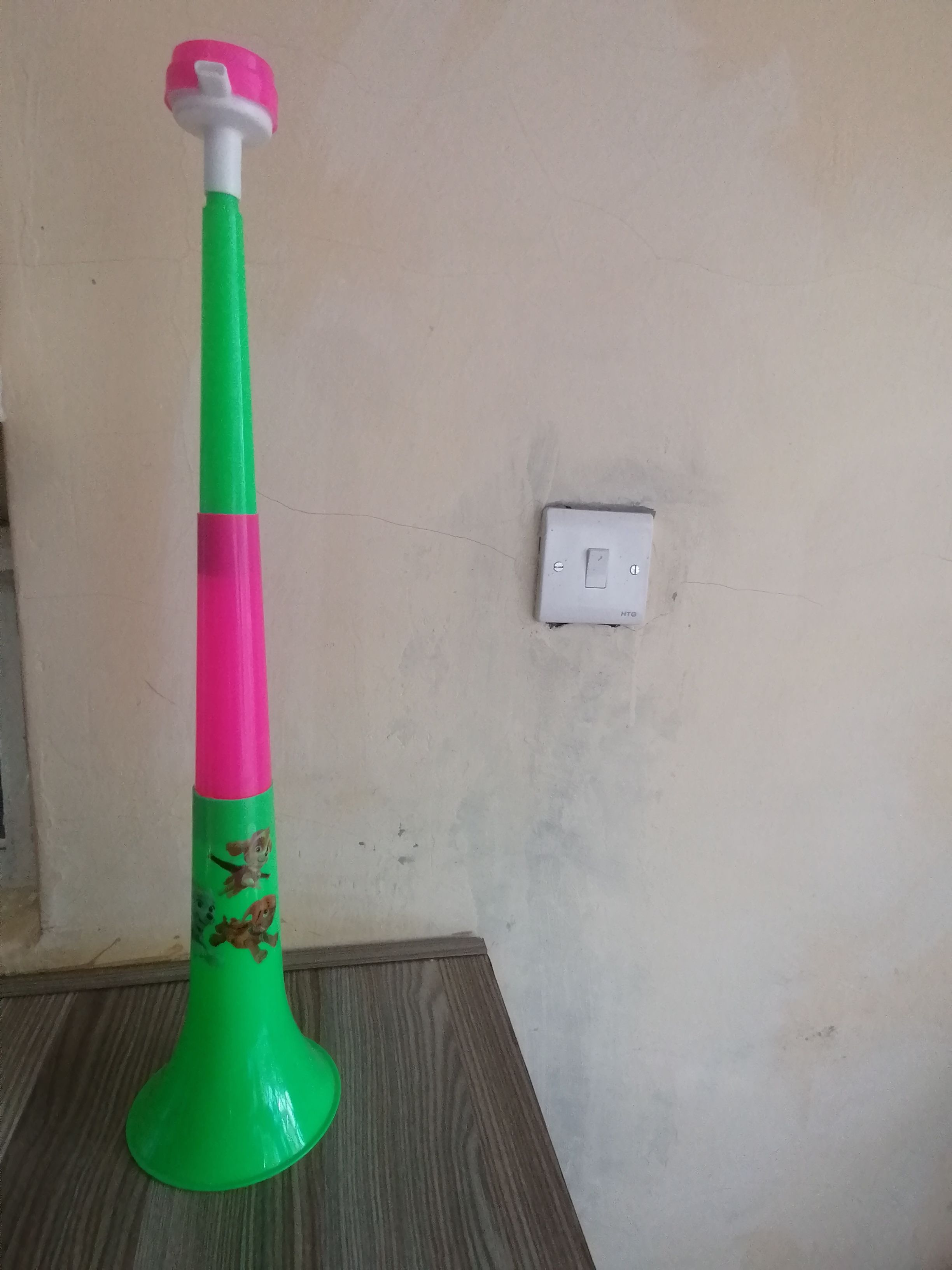 Vuvuzela Stadium Cheering Horn Fun Outdoor toy Sports equipment Cartoon- themed musical instrument, Multi- coloured Vuvuzela cheering toy horn