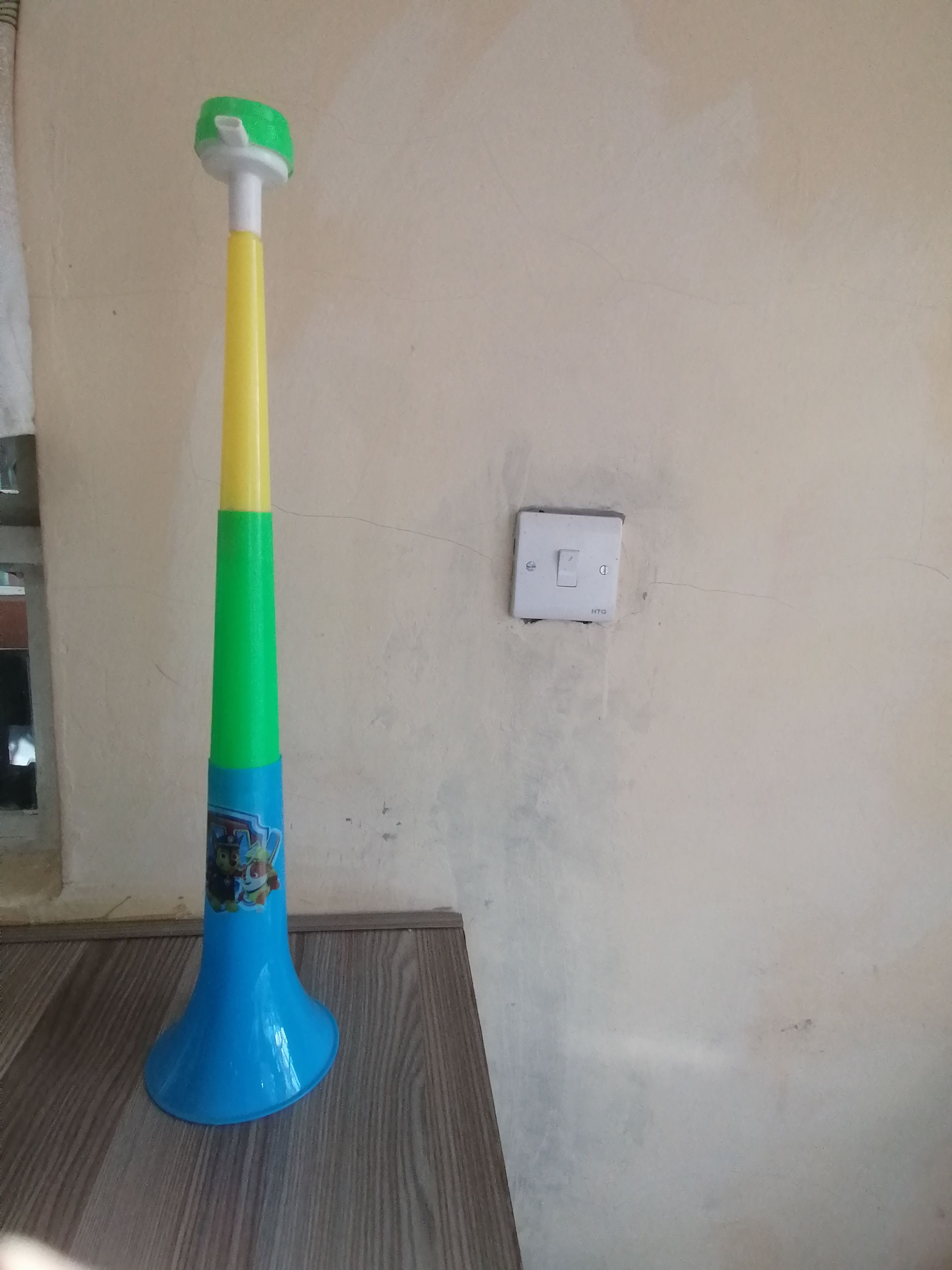 Vuvuzela Stadium Cheering Horn Fun Outdoor toy Sports equipment Cartoon- themed musical instrument, Multi- coloured Vuvuzela cheering toy horn