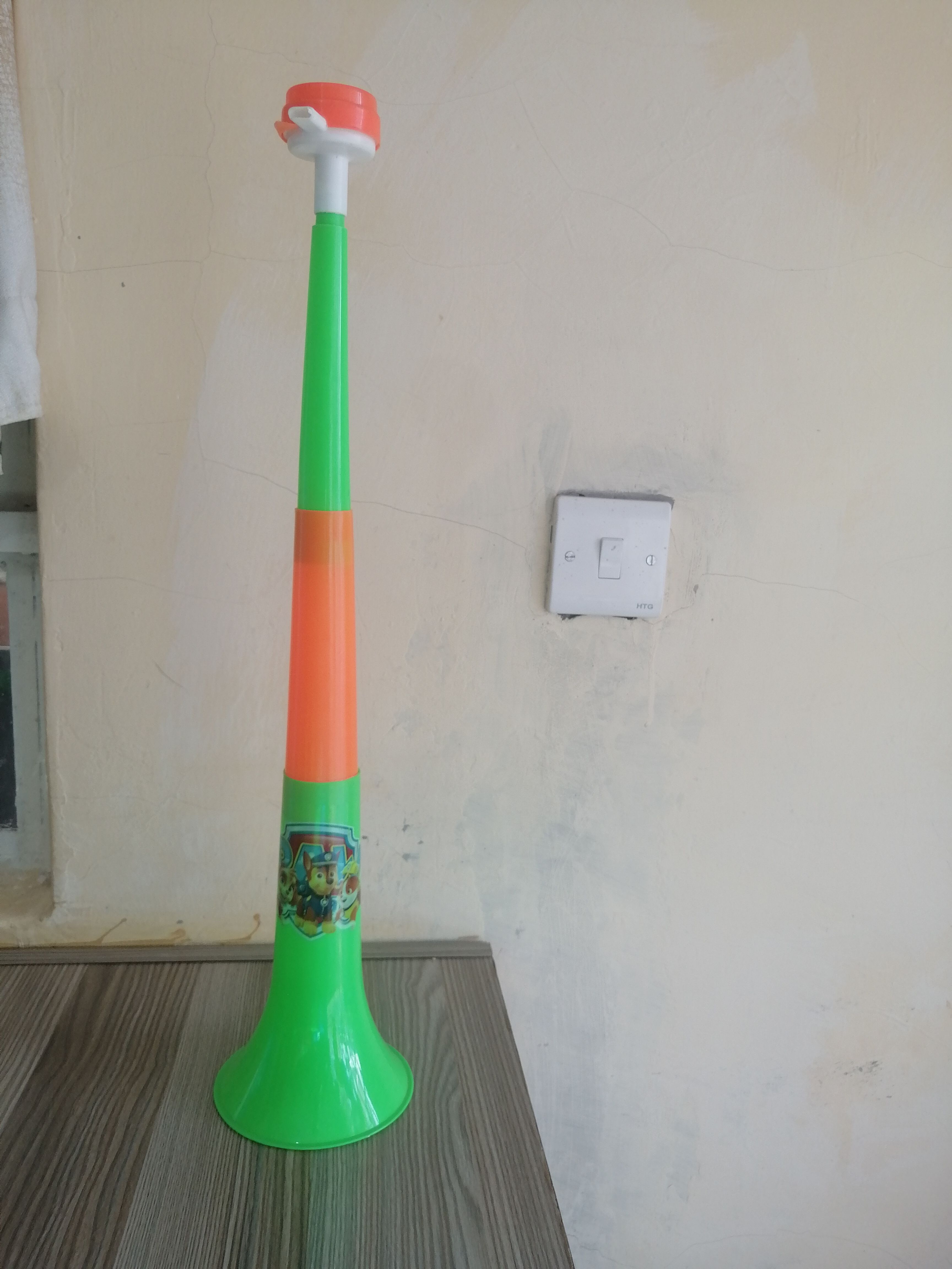 Vuvuzela Stadium Cheering Horn Fun Outdoor toy Sports equipment Cartoon- themed musical instrument, Multi- coloured Vuvuzela cheering toy horn