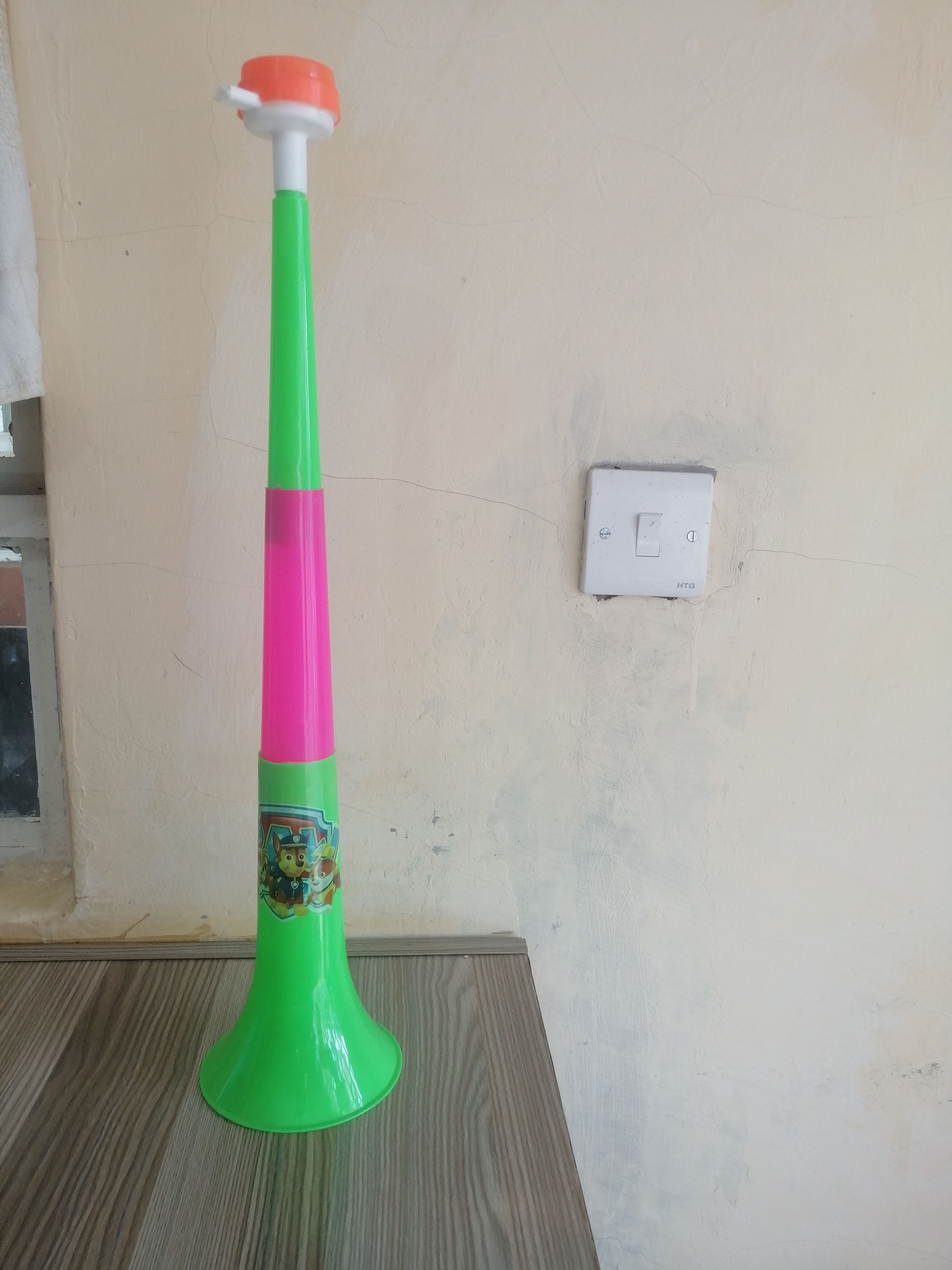 Vuvuzela Stadium Cheering Horn Fun Outdoor toy Sports equipment Cartoon- themed musical instrument, Multi- coloured Vuvuzela cheering toy horn