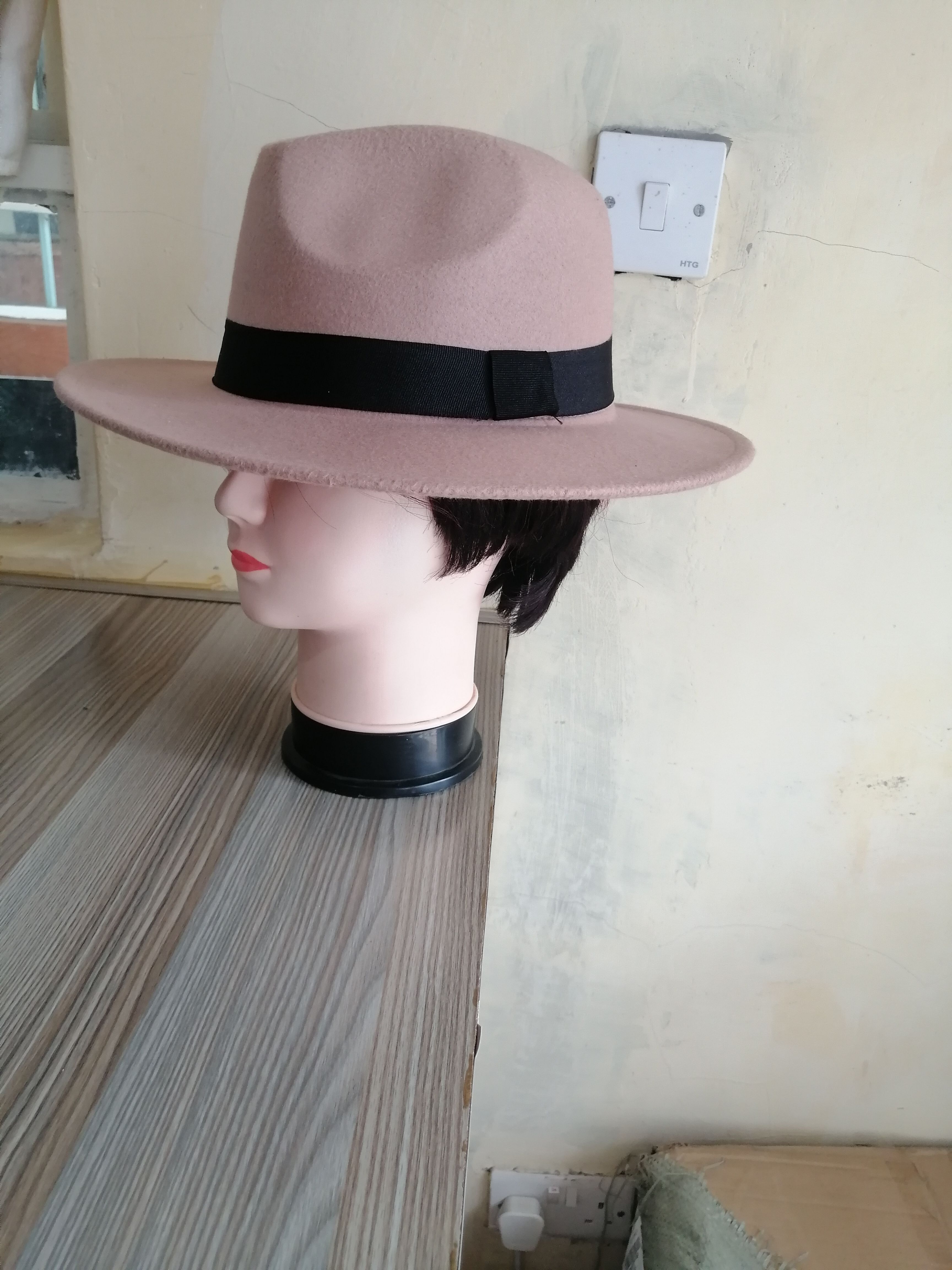 High quality Fedora Hat Trendy Wide Brim Hat Fashionable caps Smart Head wear for Parties, outings, &all occasions for men &women Official, casual, smart casual wear accessories Stylish hats