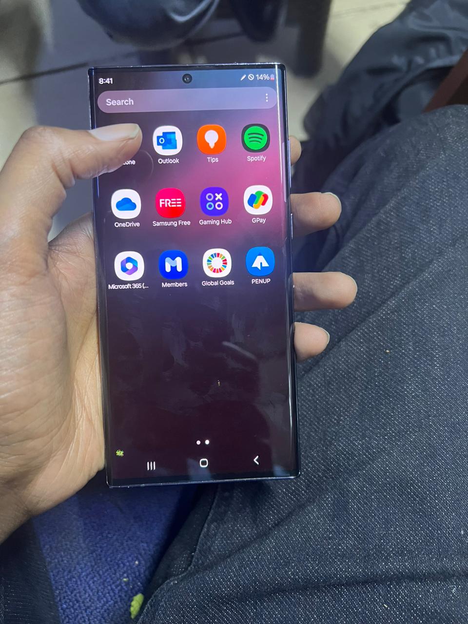 Refurbished Samsung S22 Ultra 1TB – Premium Performance at a Fraction of the Price"