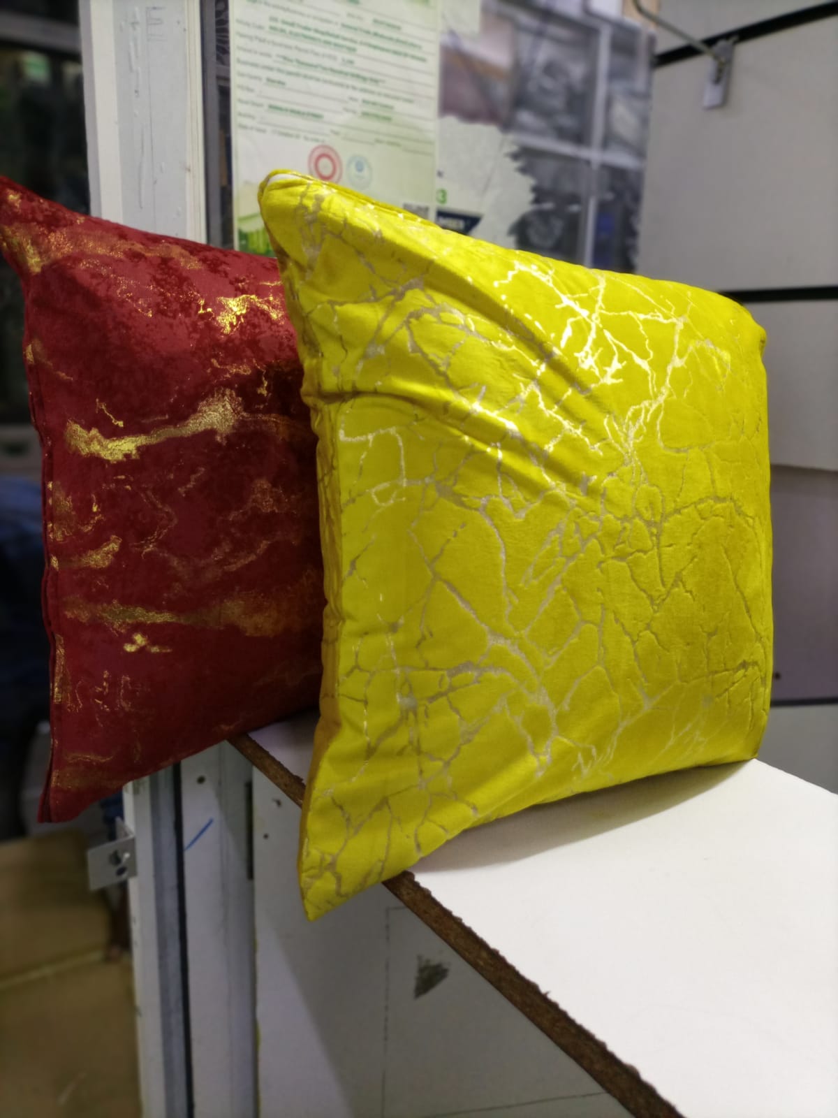 Velvet material throw pillow covers