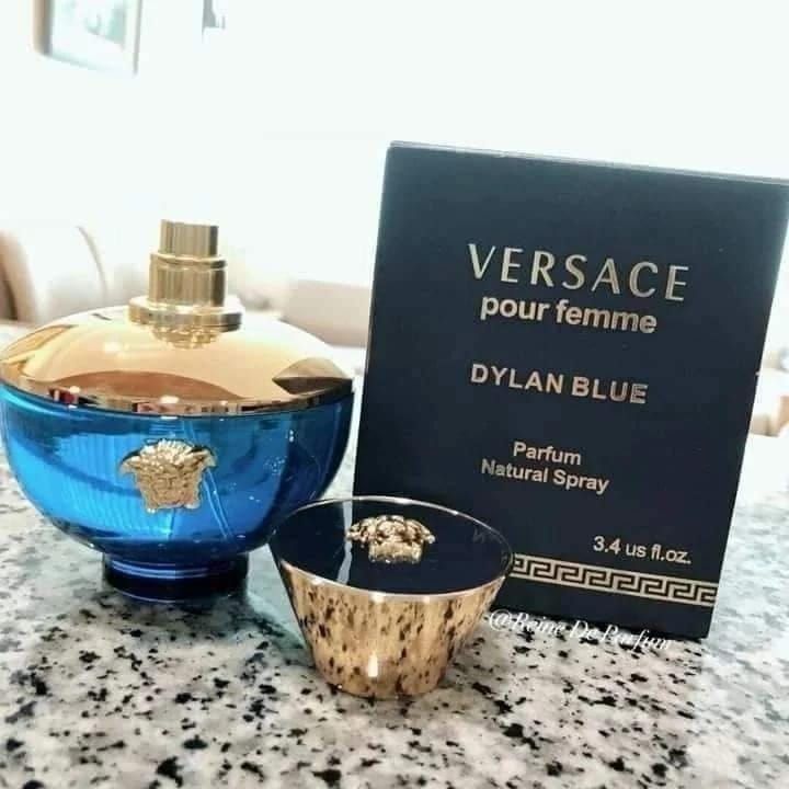 Versace Pour Femme Dylan Blue fragrance perfume: A Captivating Ode to Feminine Strength