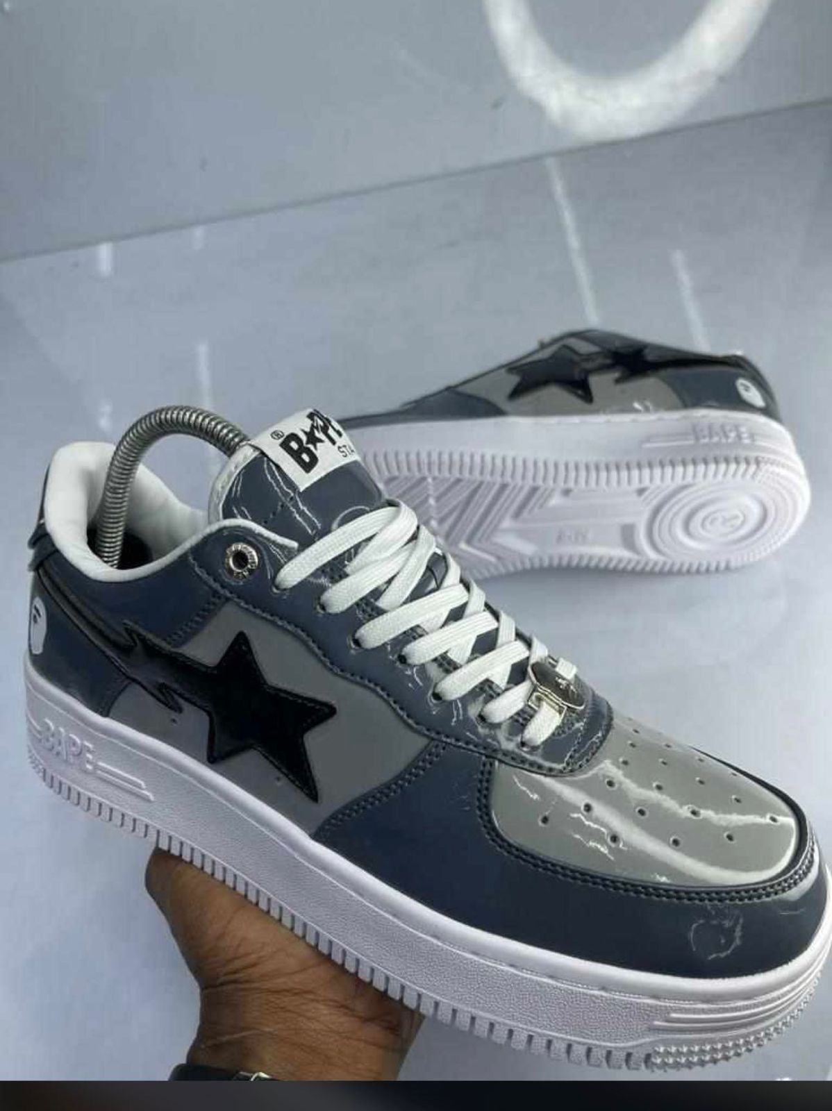 NEW ARRIVAL BAPESTA , BATHING APE GREY BAPE STA , UNISEX FASHIONABLE SNEAKERS.