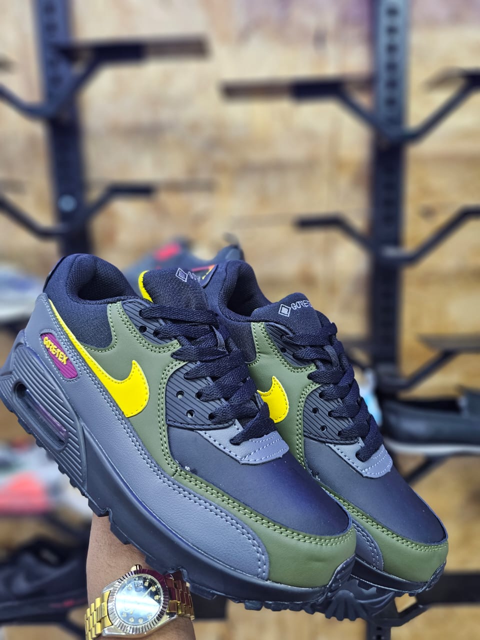 ORIGINAL NIKE AIRMAX 90 (GREEN LOOK) FASHIONABLE SNEAKERS, AIR FORCE, JORDAN, AIRFORCE.