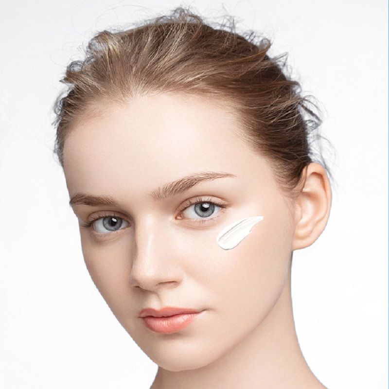 SPF50+ UV Protection Fresh, Non-greasy, Waterproof And Perspirant Protective Sunscreen