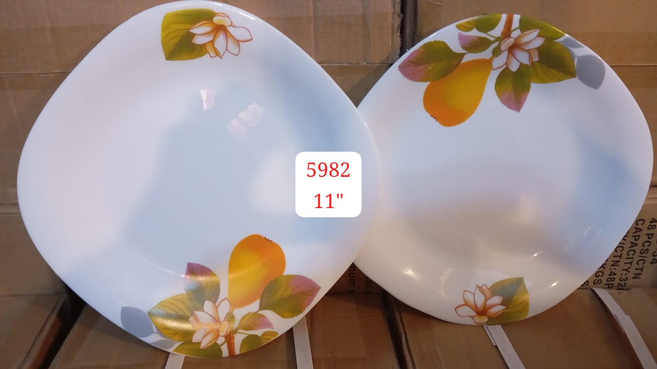 Sundabest Classy High Quality Dinner Plates 6 Pcs
. We brings you this perfect dinner plates with a premium quality for your daily kitchen needs that will help you serve the perfect meal.