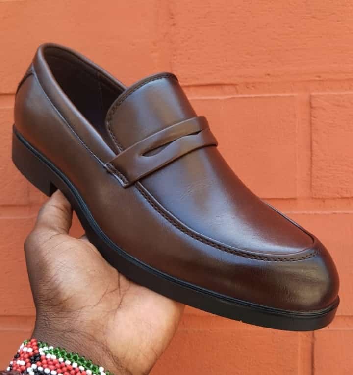 CLASSIC MEN OFFICIAL SHOES