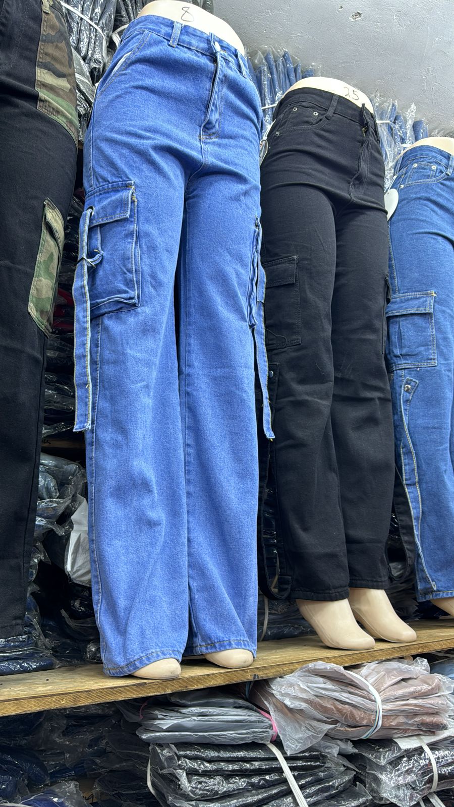 High quality denim cargo pant/ mom jeans Women's Wide Leg Casual Pants with Eight Pockets, High Waisted Cargo Pants, Combat Military Trousers