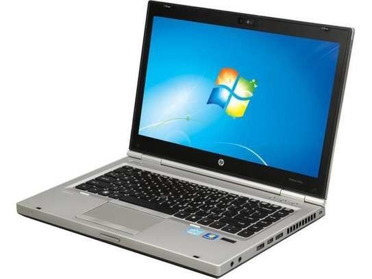 Hp 8460p Core i7-2nd Gen. 4GB RAM 500GB HDD 14″ Display