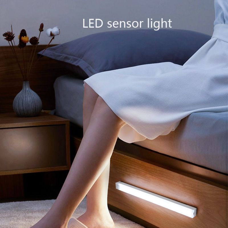 Led sensor light USB rechargeable Night light Magnet using for lobby /lunch/stairs/bed/ect.