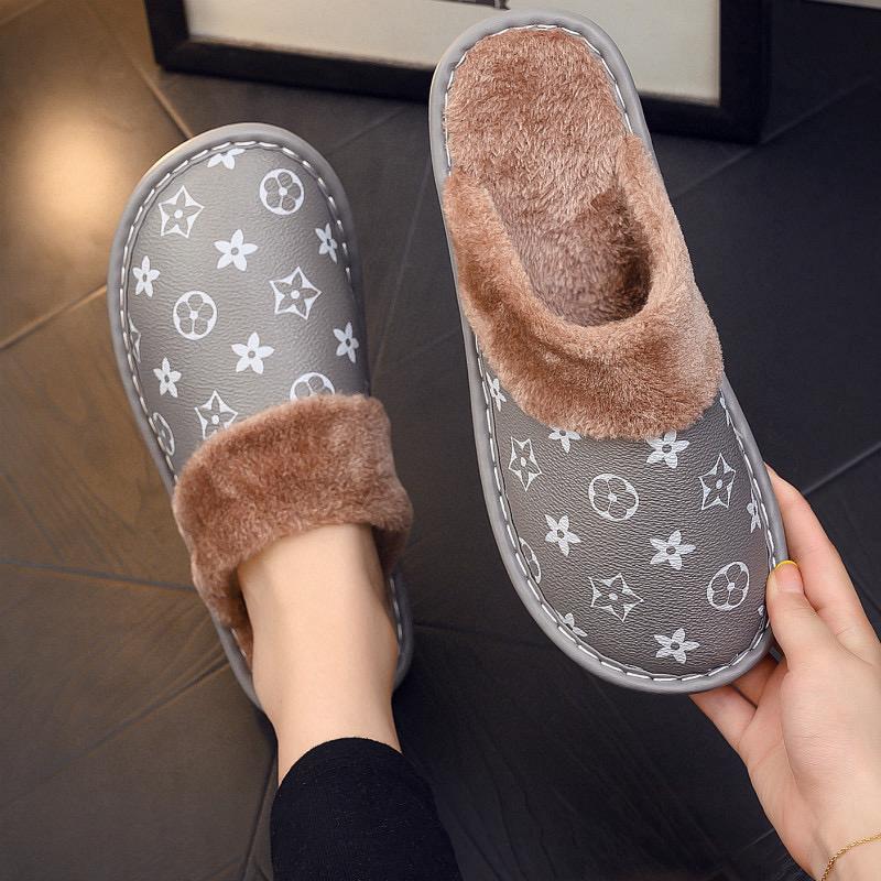 High Quality Unisex Printed Plush Indoor Slippers ; PU Leather Furry & Comfortable Warm Home Flip flops Unisex Shoes