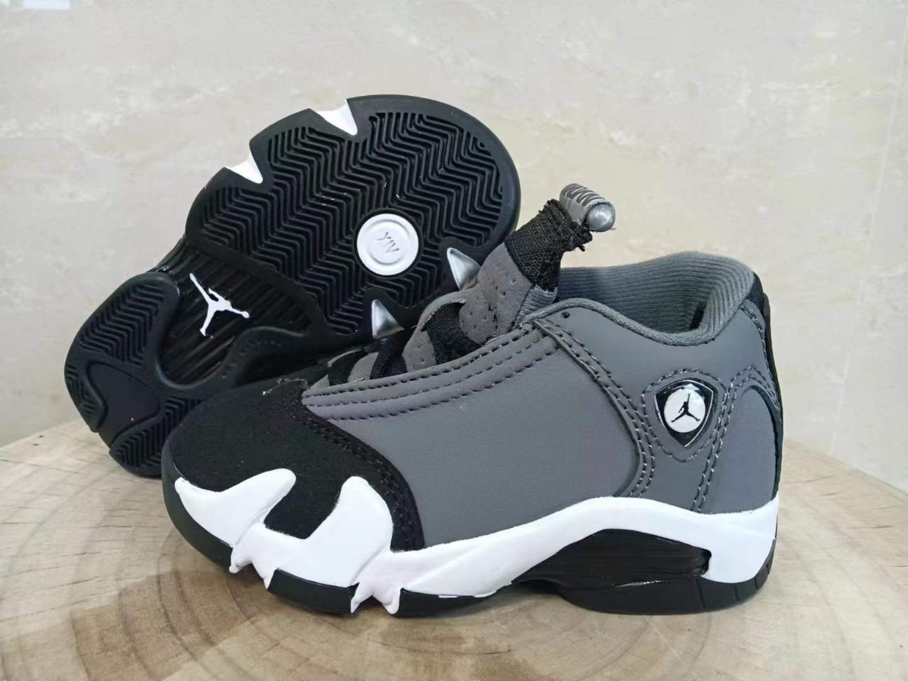 Men's Shoes  Sneakers  J14