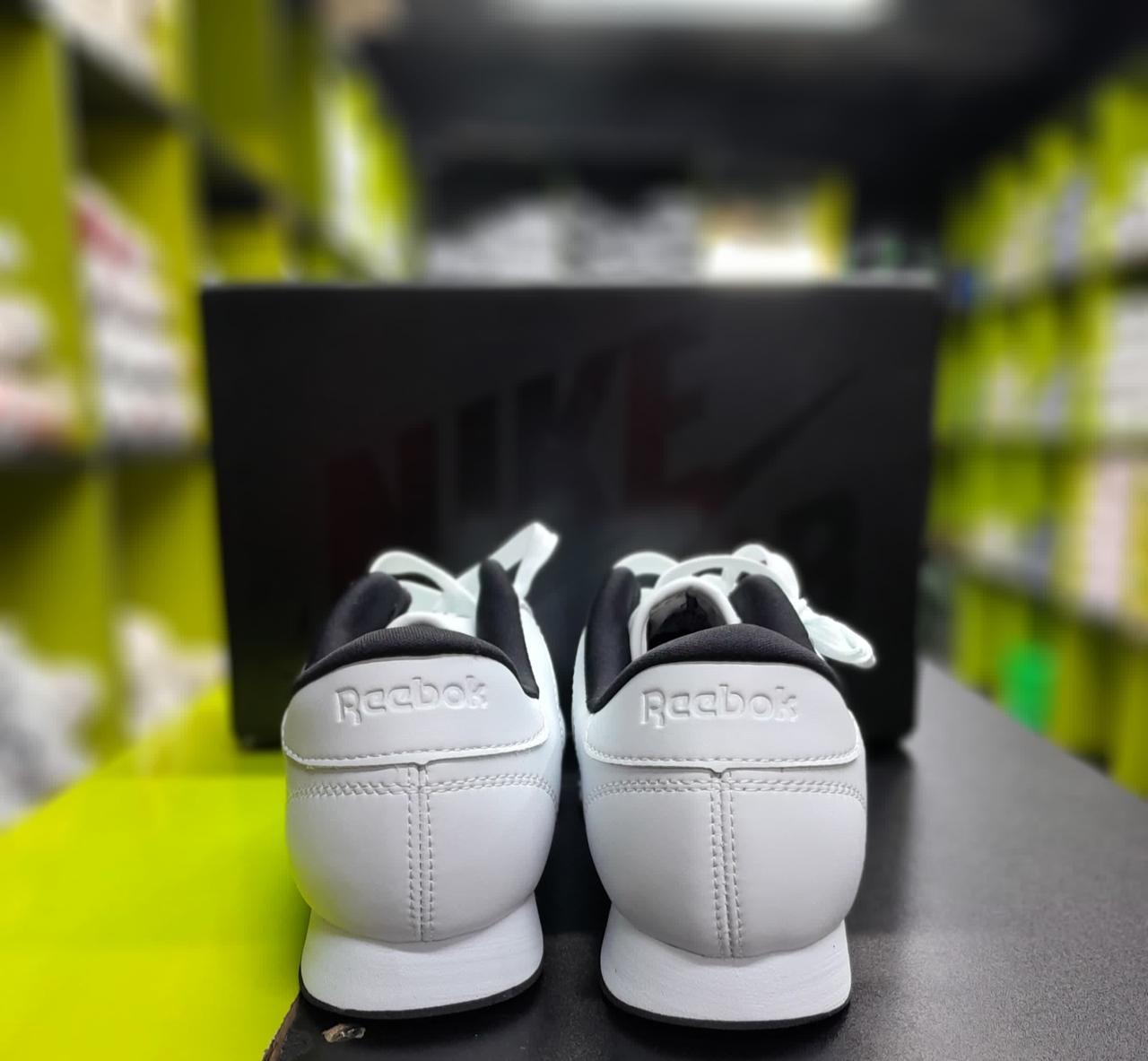Reebok Princess White and Black Design,Men's Shoes ,Sneakers