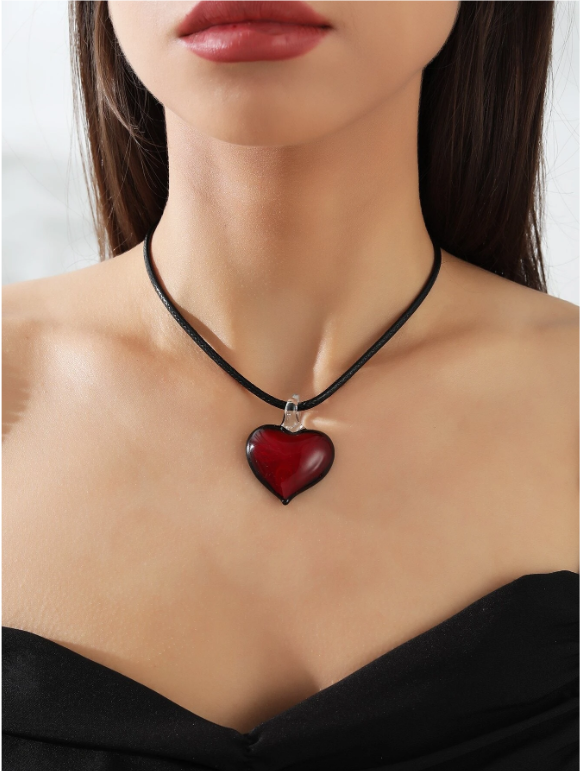 Chunky Puffy Heart Choker Necklace Set for Women, Black Velvet Flower Choker Big Heart Pendant Choker Necklace Adjustable Necklace, Wedding Party Summer Necklaces