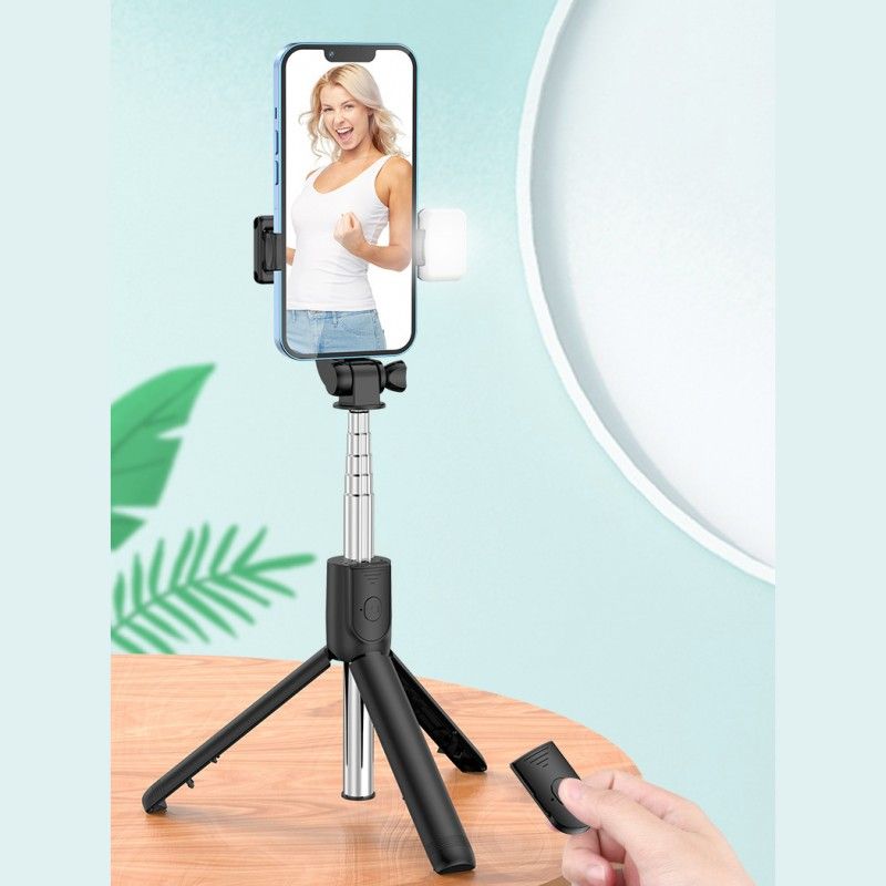 Selfie Stick Wireless Bluetooth Monopod Shutter Tripod with Fill Light Remote Portable Selfie Sticks