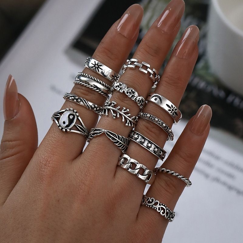14 Pcs/Set Women's Ring Set Neo-Gothic Mixed Yin Yang Figure Feather Elephant Star Moon Sun Ring Women Personality Vintage Jewelry