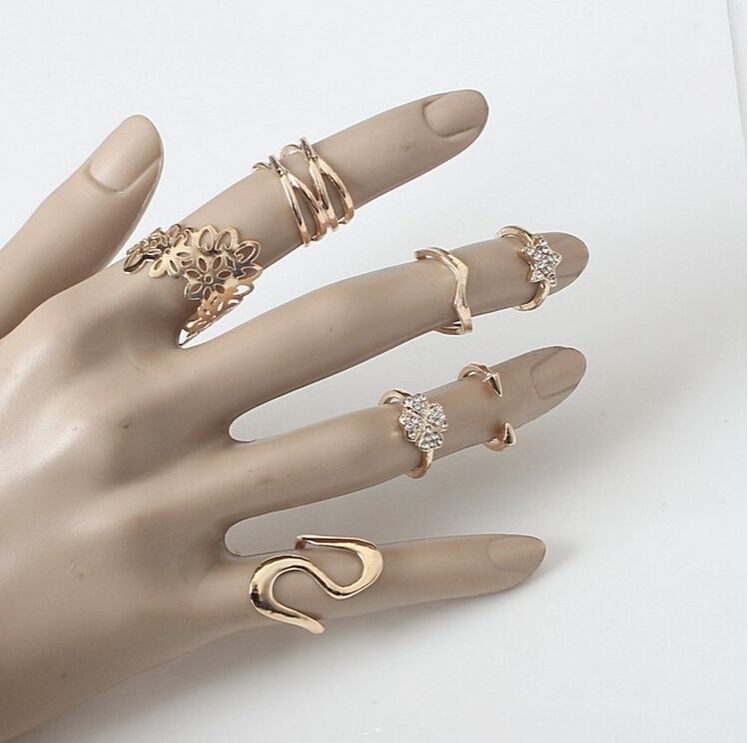 7PCS European and American exaggerated ring combination new hipster star four-leaf clover lace diamond joint tail ring ring
