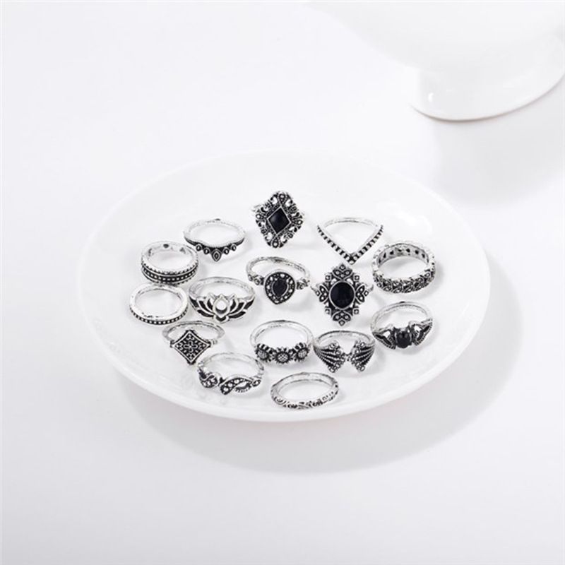 Bohemian vintage ancient Anemone women's new personalized rings
15 sets
