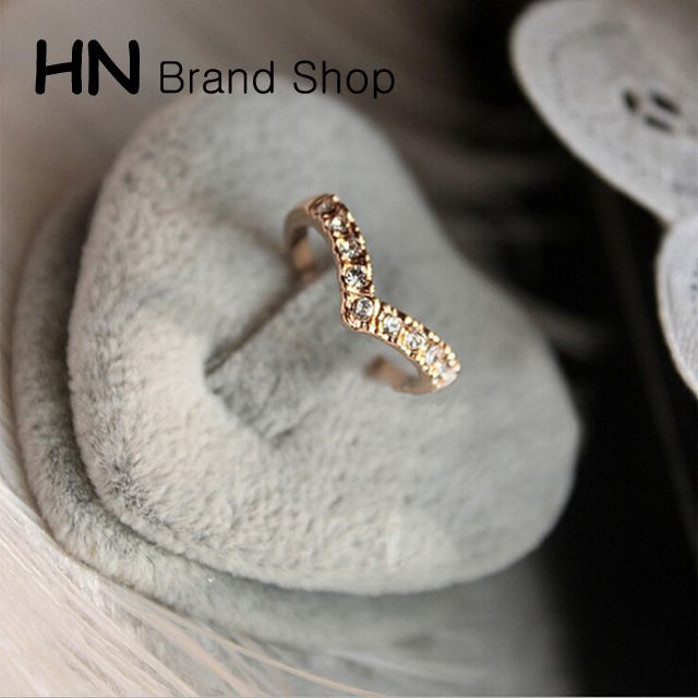 Korean jewelry V-shaped V-shaped unique design diamond set simple ring full of diamond love tail ring women