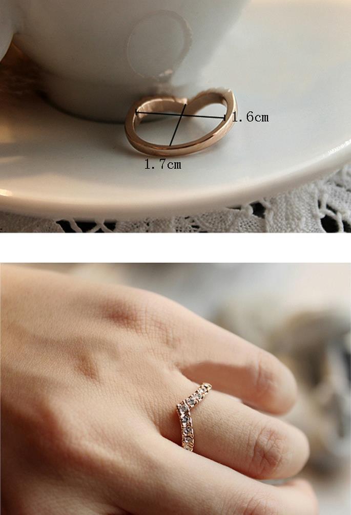 Korean jewelry V-shaped V-shaped unique design diamond set simple ring full of diamond love tail ring women