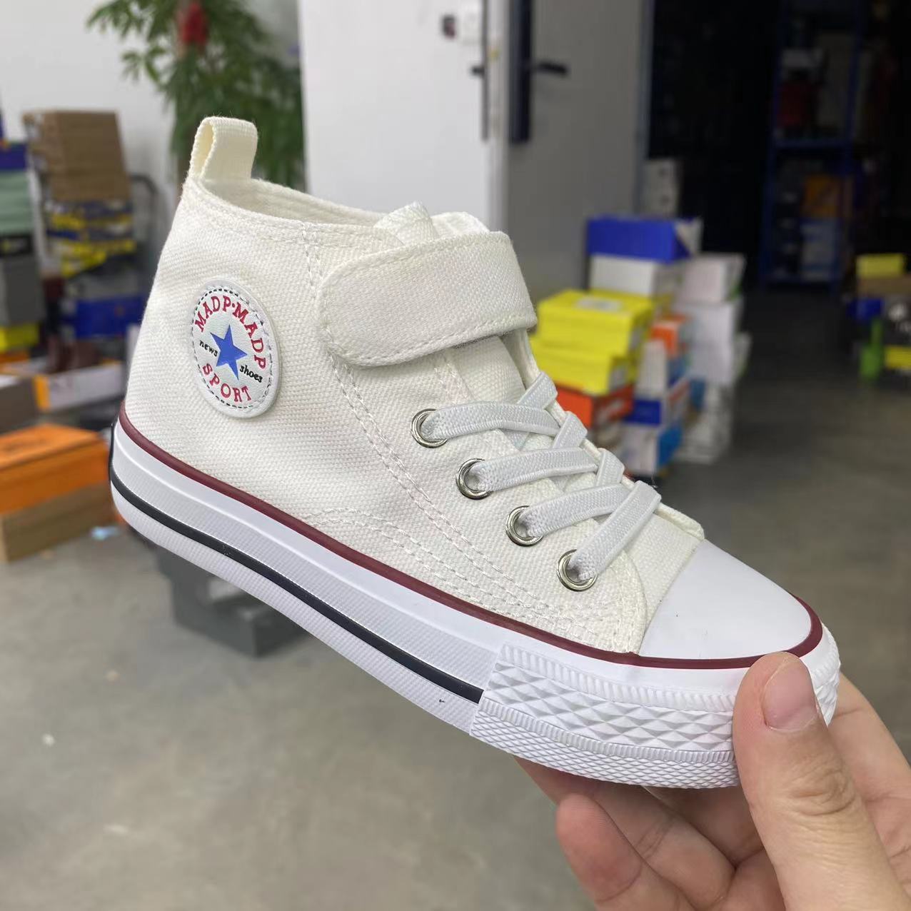 Children's Shoes High Top Canvas Shoes  Outdoor Sports Leisure Shoes for Four Seasons