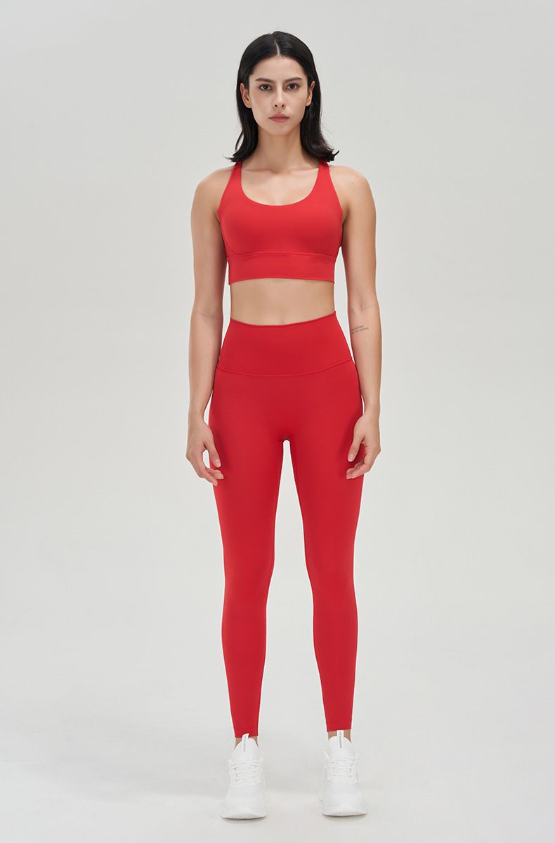 2024 New Women’s Double-sided Wool Cross Back Sports Bra Shock-proof Gathering Yoga Sports Bra Fitness Vest for All Season