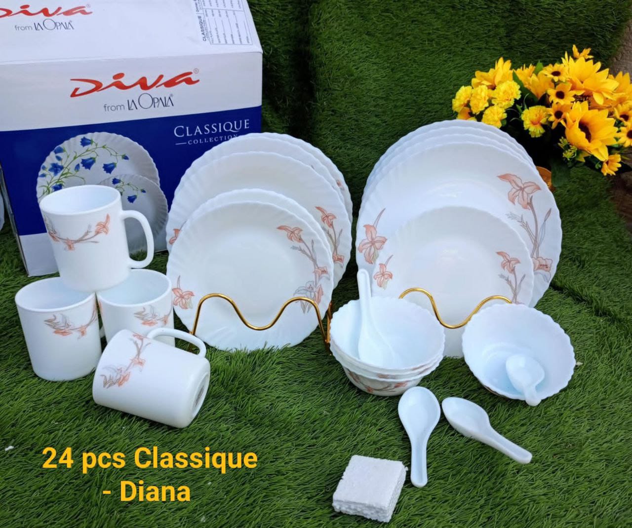 24 pcs of Diva Classique  round dinner set, Dinner Plates, Bowls, Cups and Side Plates