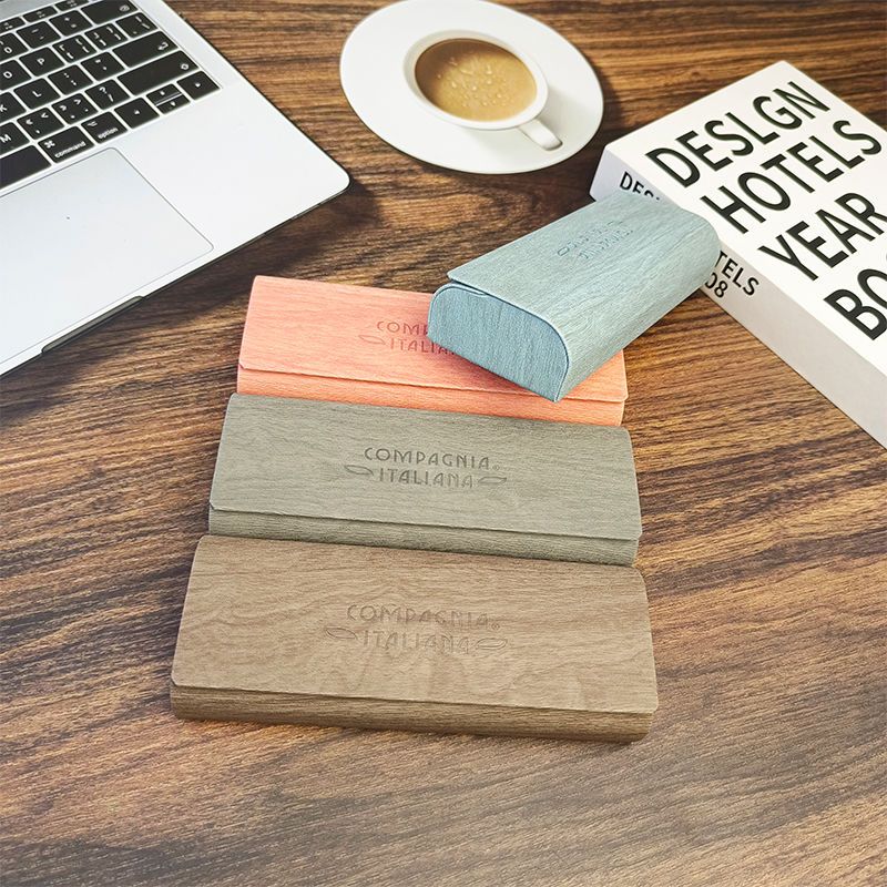 Glasses Case for Men and Women Students Large Frame Magnetic Suction Japanese Style Fresh Simple Advanced Car Compression-Resistant Portable Glasses Storage Box