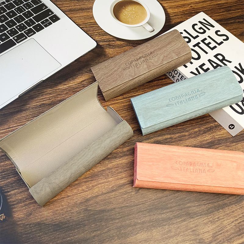 Glasses Case for Men and Women Students Large Frame Magnetic Suction Japanese Style Fresh Simple Advanced Car Compression-Resistant Portable Glasses Storage Box